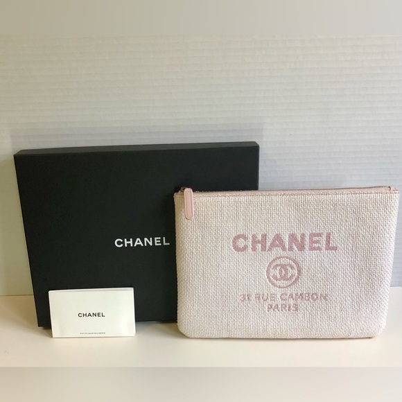 Chanel ✨ Raffia Deauville O Case Clutch Pouch Interlocking CC Box COA Authentic - Picture 2 of 11